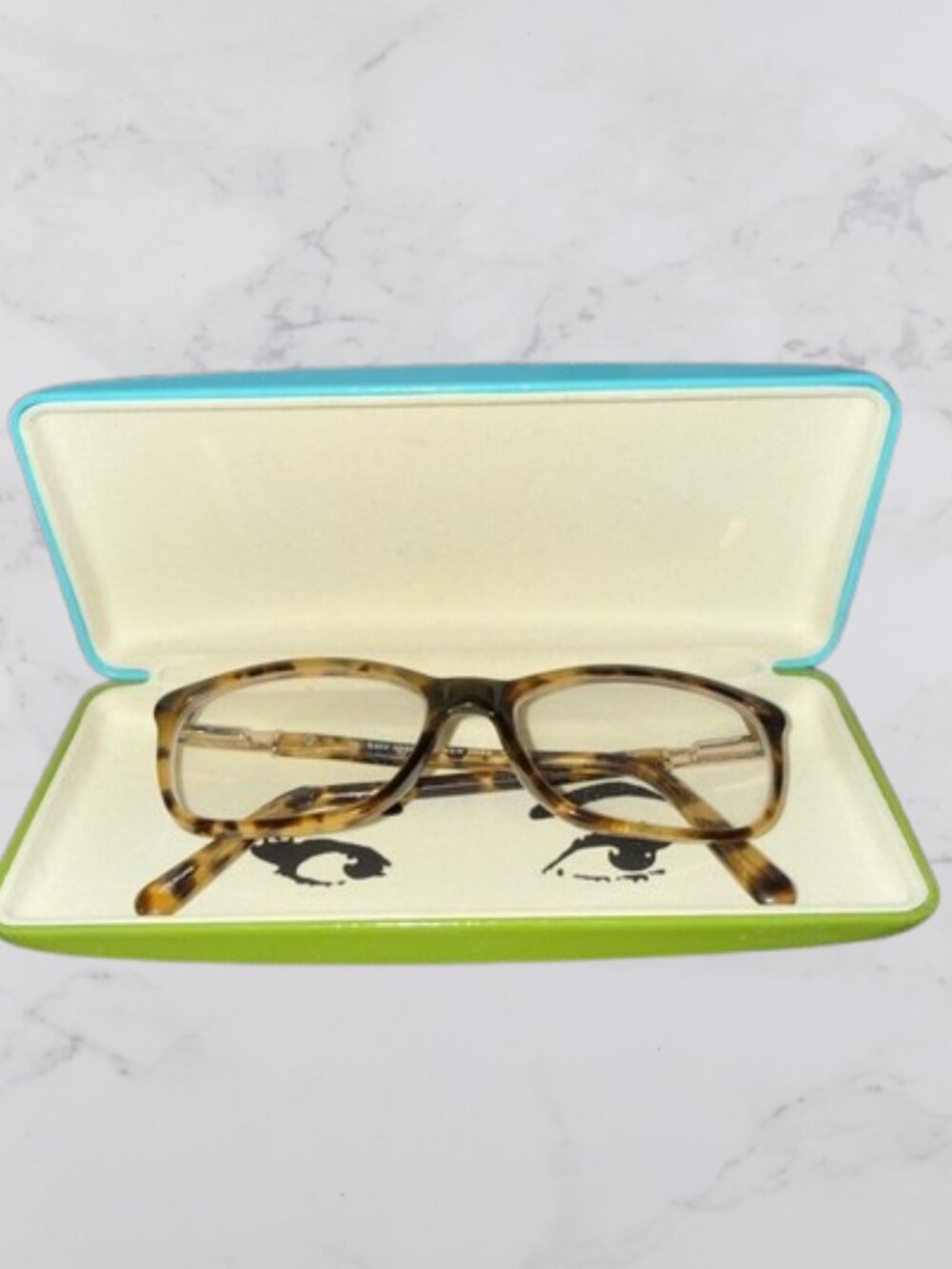 Kate Spade New York cat-eye sunglasses - Picture 9 of 9